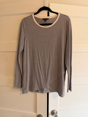 Banana Republic Cross Front Mini Stripe Long Sleeve T-shirt in Black/Cream: L